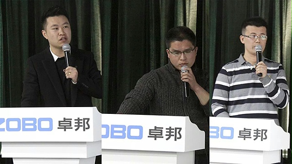 技術(shù)部經(jīng)理大劉偉、小劉偉、推廣部經(jīng)理張曉峰