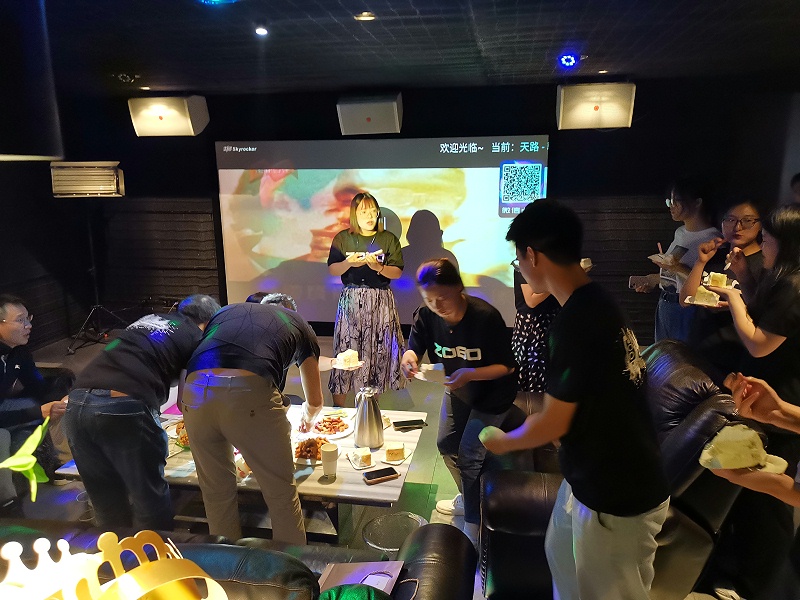 喜迎國慶我和祖國共成長暨第三季度生日會(huì)