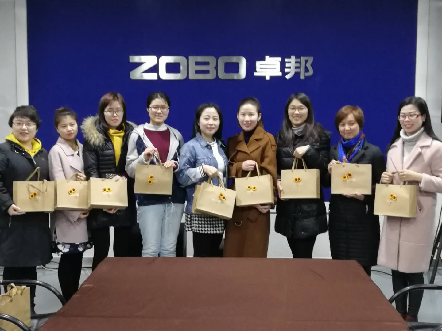 春風十里，桃香四溢！|我們既是元氣少女，也是魅力女！