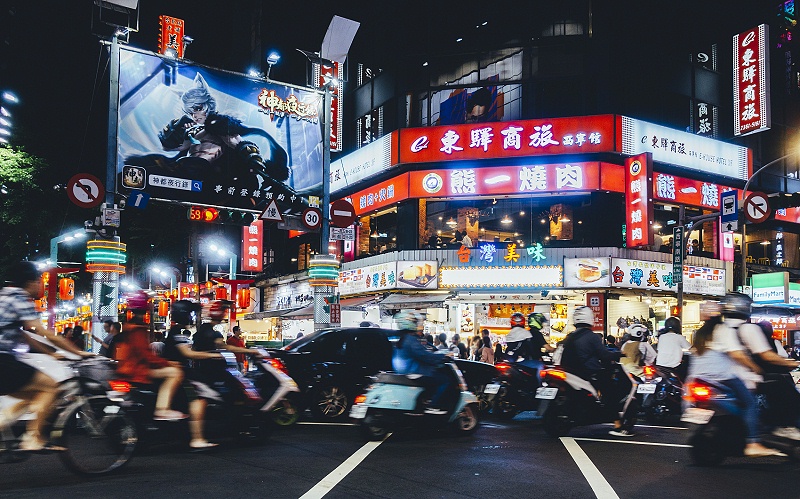 如何創(chuàng)造吸引顧客的商場視聽系統